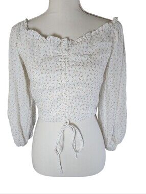 Hers & Mine Floral Smocked Cropped Long Sleeve Top Nwt Size Medium